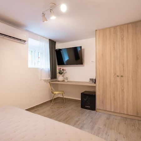 Saint Simeon Room And Apartment Zadar Exterior foto